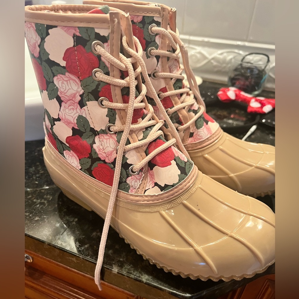 Sugar rain boots